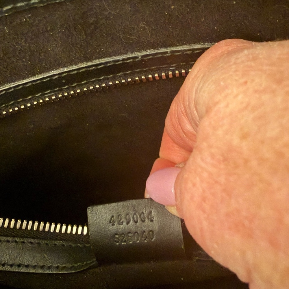 EUC Gucci Coliedo Web Bee Messenger Clutch - Picture 6 of 10